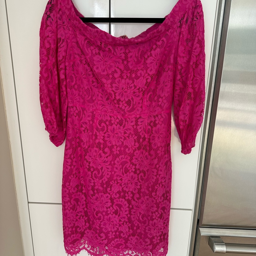 Trina Turk Akamai Lanai  pink lace overlay off shoulder dress size 4 NWT - Picture 2 of 13